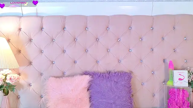 CaterinaRomano online show from February 2026 02:16:02 PM