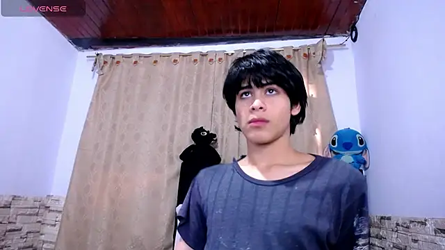 DaraKat18 online show from February 2026 10:03:02 PM