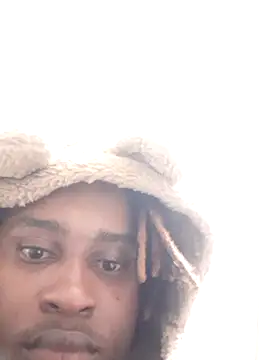 Snapshot of DarkSkinStroker chatting on October 2025 01:37:01 AM DarkSkinStroker online show from October 2025 01:37:01 AM