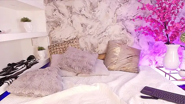 Snapshot of Alana_sinclaire chatting on September 2025 07:14:02 PM Alana sinclaire online show from September 2025 07:14:02 PM