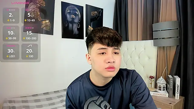 KentAivan online show from September 2025 05:51:02 AM