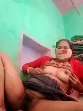 CUTE-004 online show from February 2026 06:50:01 AM