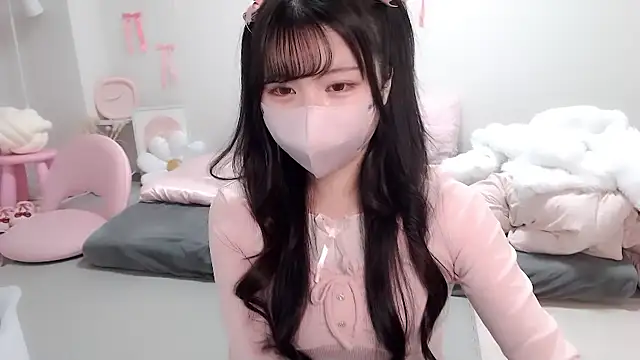 moka-neko online show from March 2026 01:24:01 PM