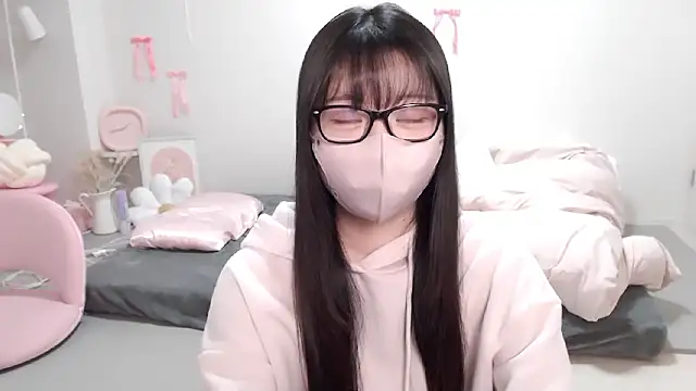 moka-neko online show from March 2026 01:17:01 PM