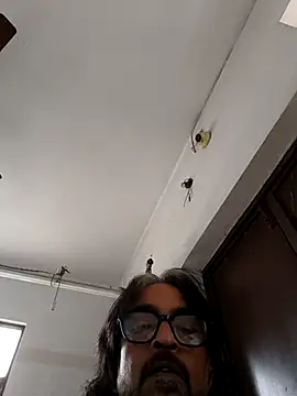 malhotra21 online show from December 2025 11:04:01 AM