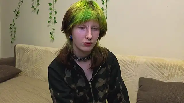 KandraCruser online show from September 2025 07:13:01 PM