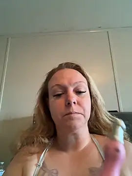 roughdiamond35 online show from September 2025 05:24:02 PM