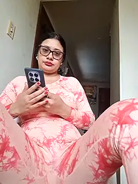 Monse--145 online show from October 2025 12:47:01 PM