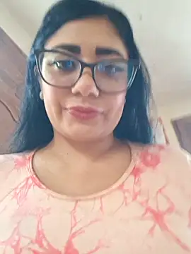 Monse--145 online show from December 2025 03:29:01 PM