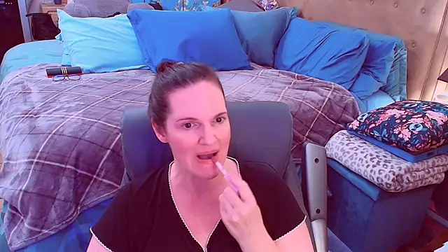 ninajaymes online show from February 2026 11:32:01 PM