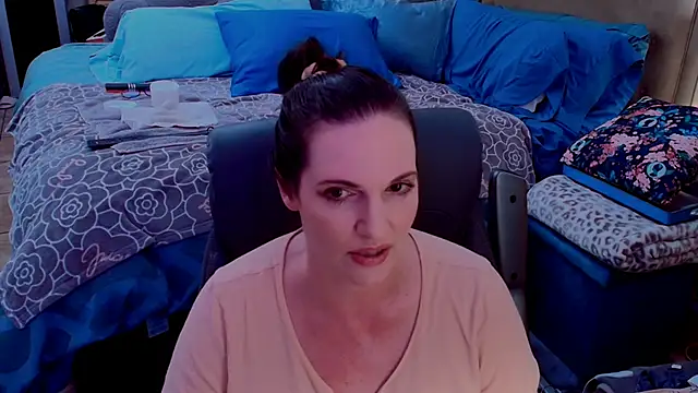 Snapshot of ninajaymes chatting on June 2026 03:25:01 AM ninajaymes online show from June 2026 03:25:01 AM