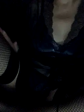 Karolina777Star online show from November 2025 04:28:02 PM