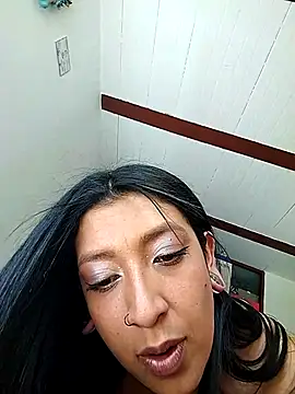 Snapshot of Coralaine_96 chatting on September 2025 06:42:02 PM Coralaine 96 online show from September 2025 06:42:02 PM