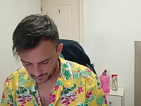 Snapshot of Captianamericablue chatting on October 2025 11:33:01 PM Captianamericablue online show from October 2025 11:33:01 PM