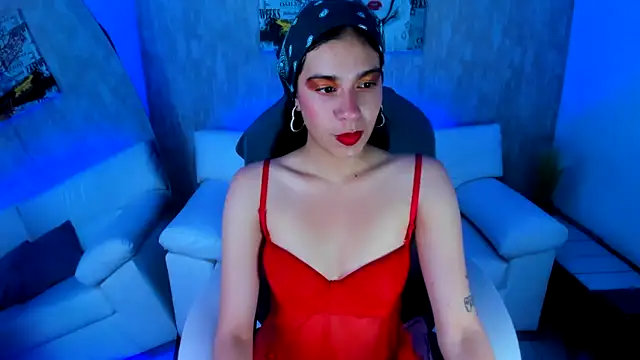 Eva hells  online show from October 2025 07:35:02 PM