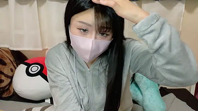 Ema-- online show from December 2025 10:13:02 AM