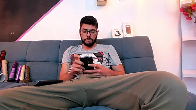 DanteWinter online show from September 2025 03:31:01 AM