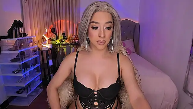 Dream Goddess online show from November 2025 04:03:01 AM