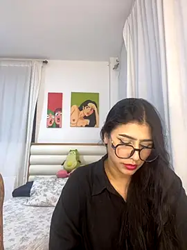 Snapshot of Sweet_and_Rous0 chatting on October 2025 03:58:02 AM Sweet and Rous0 online show from October 2025 03:58:02 AM