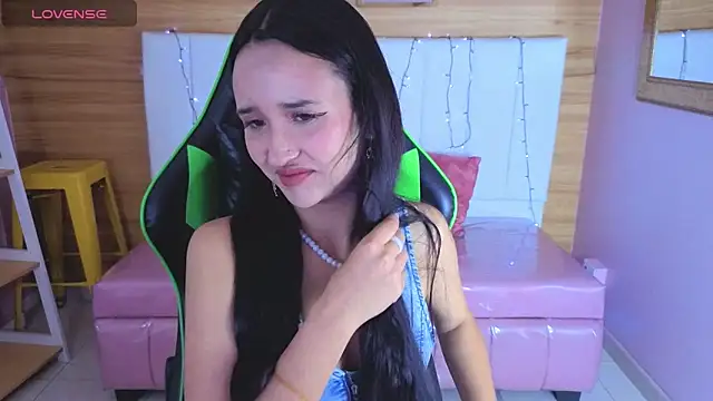 bella vibess s online show from February 2026 12:37:01 PM