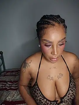 Queen Amara online show from July 2026 04:28:02 AM