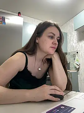 Snapshot of Risky-Flower chatting on March 2026 05:39:01 PM Risky-Flower online show from March 2026 05:39:01 PM