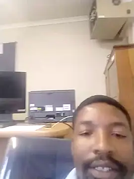 Snapshot of TopssyKreet chatting on November 2025 10:37:02 AM TopssyKreet online show from November 2025 10:37:02 AM