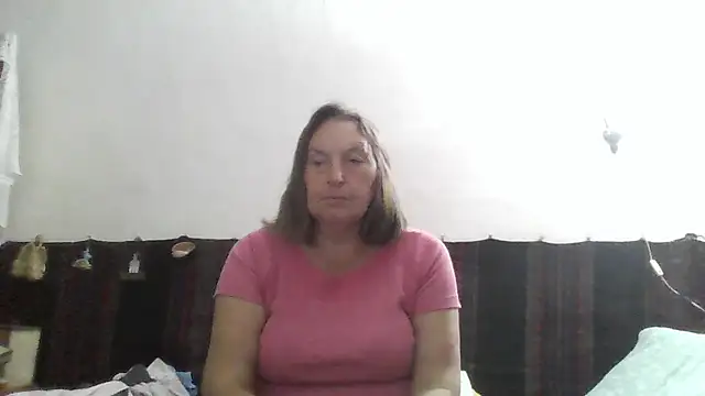Snapshot of AnnaLive570 chatting on June 2026 02:32:02 AM AnnaLive570 online show from June 2026 02:32:02 AM