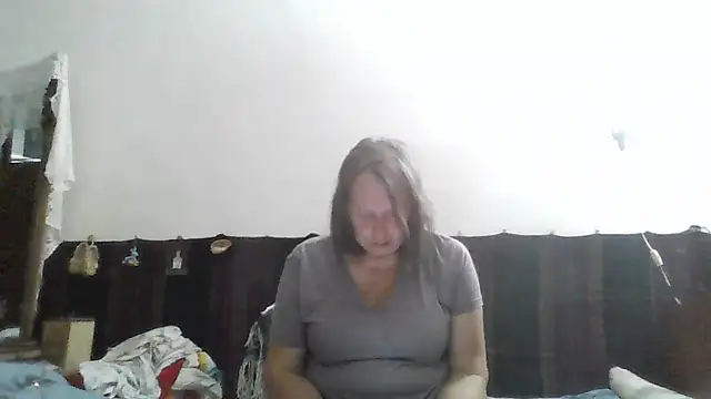 Snapshot of AnnaLive570 chatting on July 2026 03:22:02 AM AnnaLive570 online show from July 2026 03:22:02 AM