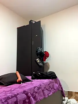 0anonimo bottom1 online show from September 2025 07:40:02 PM