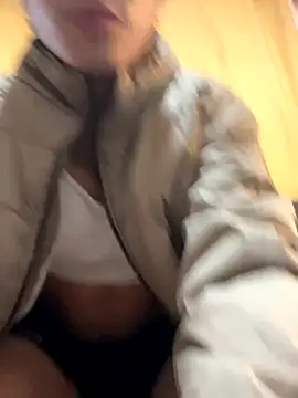 0anonimo bottom1 online show from October 2025 11:41:02 AM