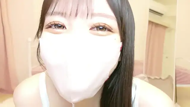 roachan  online show from March 2026 02:31:02 PM