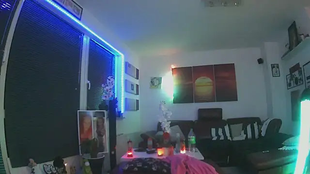 hellgirl1980 online show from October 2025 12:05:02 AM