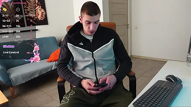 Ryan Dozer online show from April 2026 05:45:02 AM