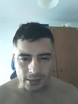 Andr3s69xxx online show from September 2025 11:53:02 AM