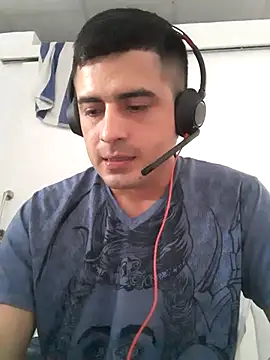 Andr3s69xxx online show from May 2026 05:40:02 PM
