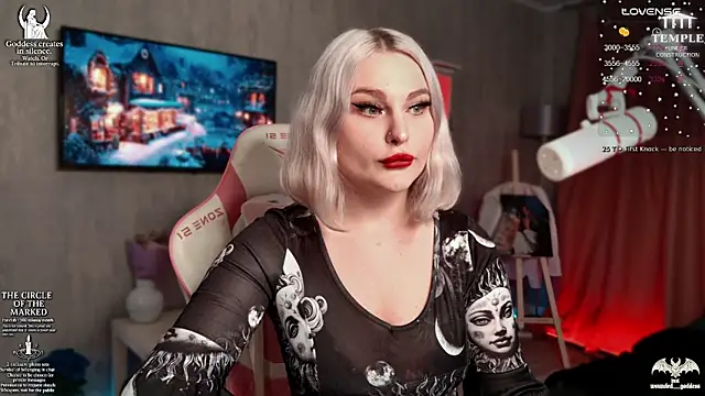 Wounded Goddess  online show from November 2025 06:35:01 AM