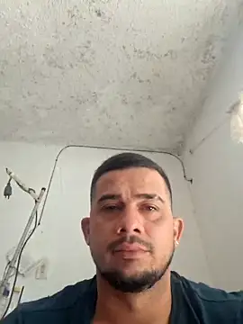 yeffito1 online show from September 2025 04:07:02 PM