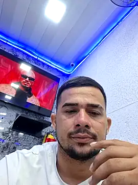 yeffito1 online show from September 2025 11:29:01 PM