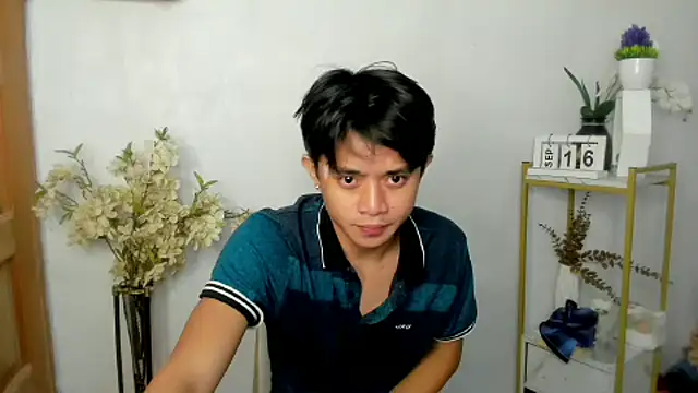 Snapshot of NautyBoyBrazeen_143 chatting on September 2025 08:21:02 PM NautyBoyBrazeen 143 online show from September 2025 08:21:02 PM