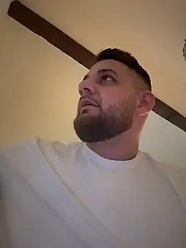 Snapshot of Fabiowe@xh chatting on March 2026 10:46:01 PM Fabiowexh online show from March 2026 10:46:01 PM