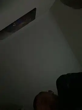 Johnclips2 online show from December 2025 04:18:02 AM