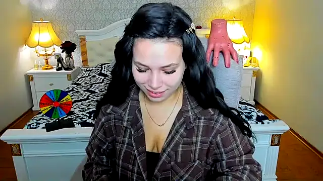 OmniaSher online show from November 2025 10:15:01 AM