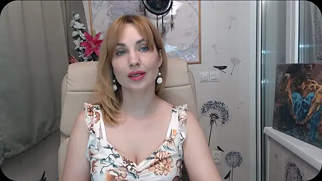 Snapshot of KatrinAlluring chatting on April 2026 05:40:02 AM KatrinAlluring online show from April 2026 05:40:02 AM