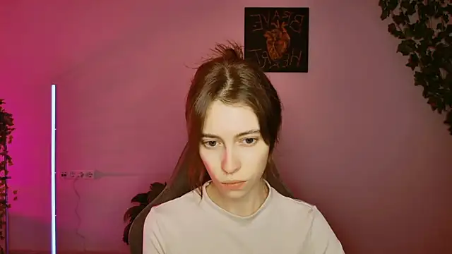 Snapshot of Yoka_paradoXXX chatting on October 2025 01:09:02 PM Yoka paradoXXX online show from October 2025 01:09:02 PM