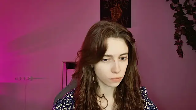 Snapshot of Yoka_paradoXXX chatting on October 2025 05:17:02 AM Yoka paradoXXX online show from October 2025 05:17:02 AM