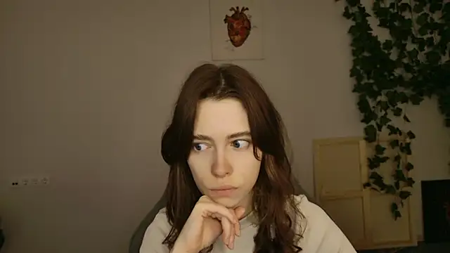 Snapshot of Yoka_paradoXXX chatting on October 2025 05:19:02 AM Yoka paradoXXX online show from October 2025 05:19:02 AM