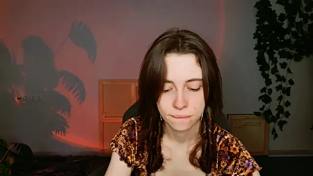 Snapshot of Yoka_paradoXXX chatting on October 2025 05:18:02 AM Yoka paradoXXX online show from October 2025 05:18:02 AM