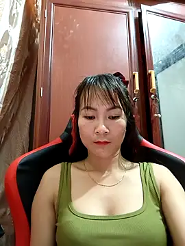 Yumyum kiw online show from January 2026 10:56:02 PM