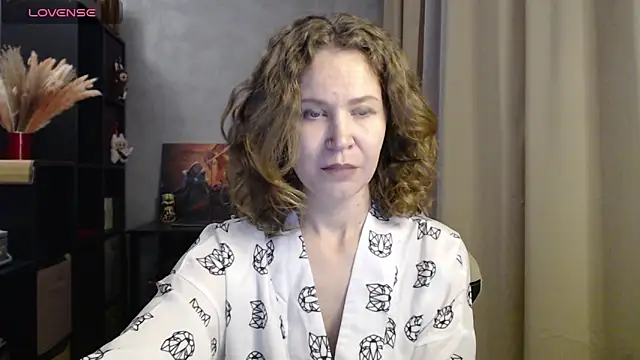 Snapshot of harpermoss chatting on September 2025 06:42:01 PM harpermoss online show from September 2025 06:42:01 PM